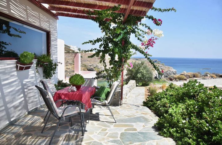 Accommodation in Syros,Luxury holidays in Syros,Elefthia Syros,Suites in Syros,Syros